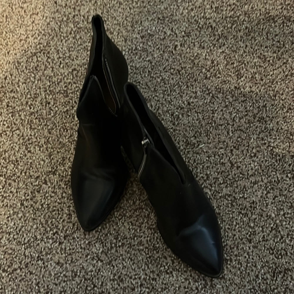 7.5 M Womens Frye Boots black